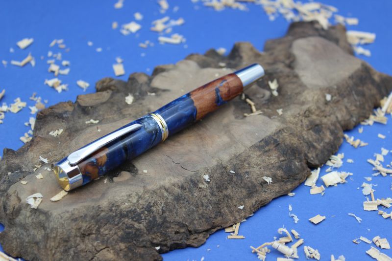 Plume fontaine pique