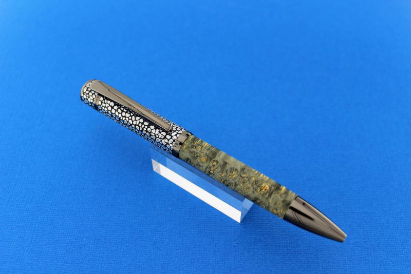 Stylo bille Martelé en Loupe d'érable vert
