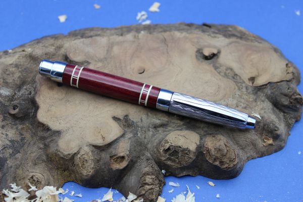 Rollerball pen the Editor with Amaranth