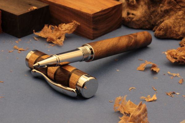 Close-end of Contempory Segmented Wood cap