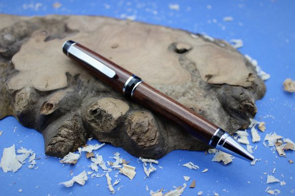 Stylo bille Sixain en Morado